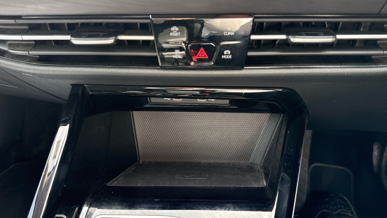 Volkswagen Golf 1.4 TSI eHybrid Style 5dr DSG Hatchback